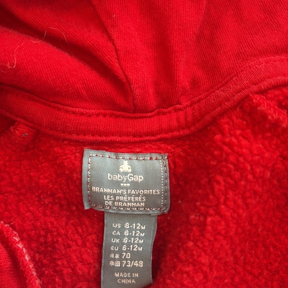 Red Gap logo hooded one-piece 6-12 month - Picture 3 of 4